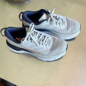 HOKA Bondi 7, women’s size 6.5